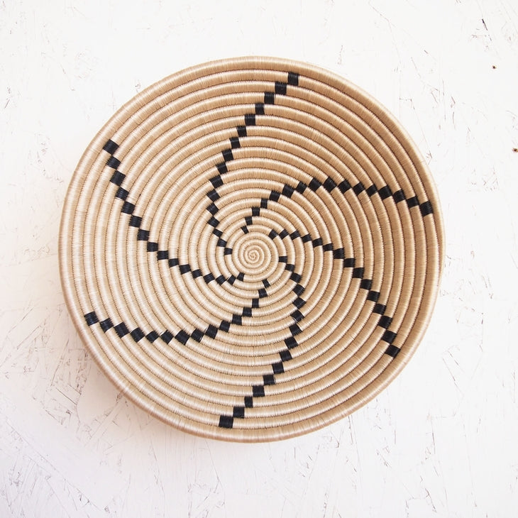 Shop Stacy Garcia_Accessories_Bowls_Beige and Black Pinwheel Woven Bowl