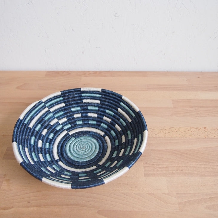 Shop Stacy Garcia_Accessories_Bowls_Blue Patterned Woven Bowl_Above view