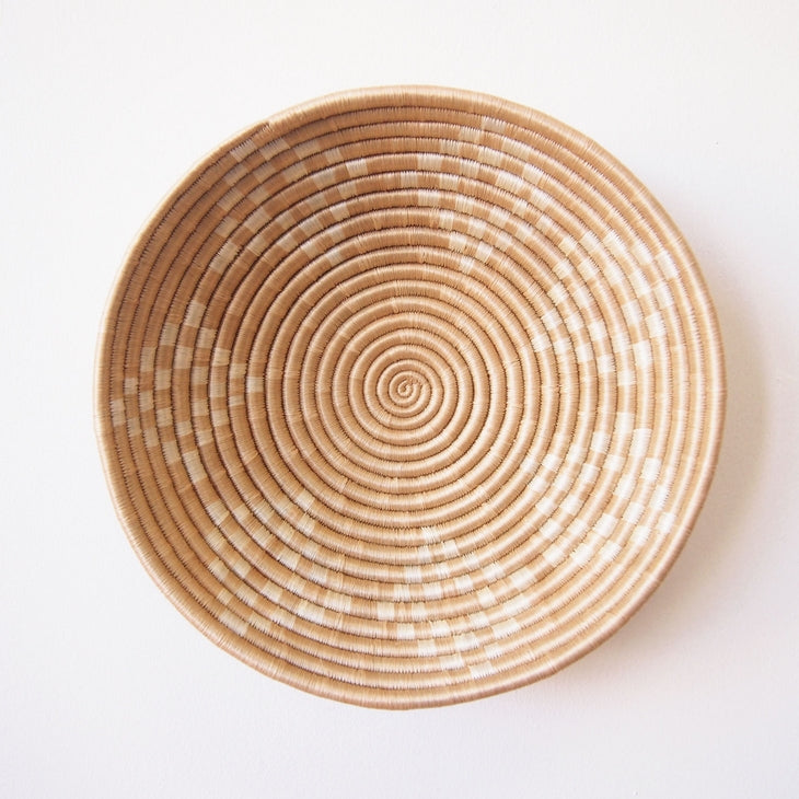 Shop Stacy Garcia_Accessories_Bowls_Neutral Patterned Woven Bowl