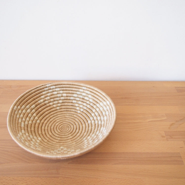 Shop Stacy Garcia_Accessories_Bowls_Neutral Patterned Woven Bowl_Above view